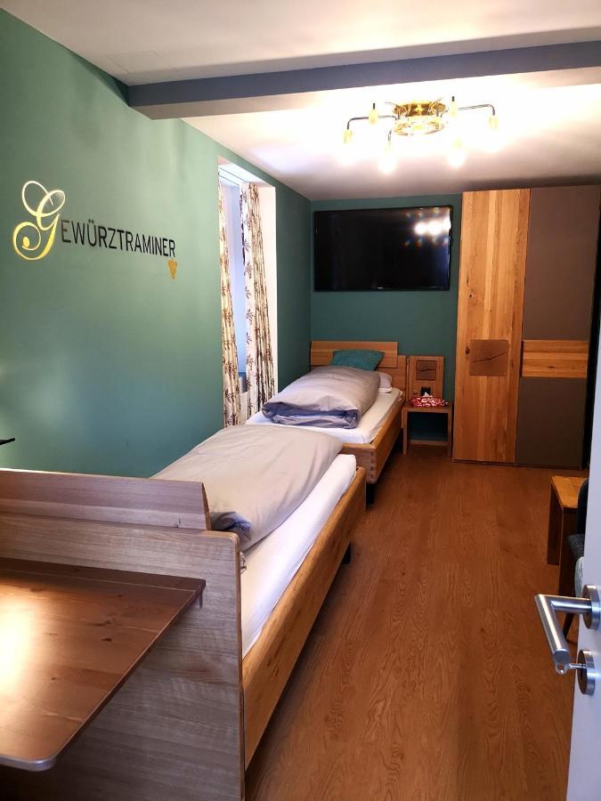 Gasthof Zur Buendte Jenins Exterior foto